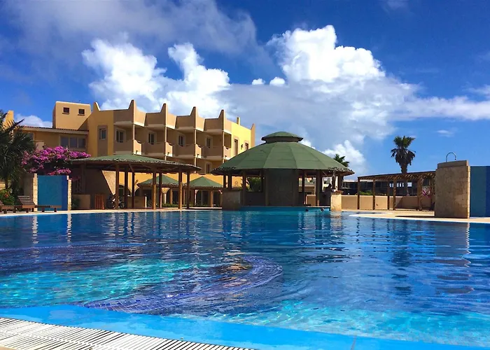 Ocean & Pool - 2 Bedroom Apartment