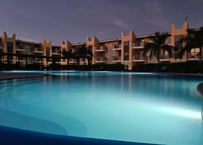 Ocean & Pool - 2 Bedroom Apartment