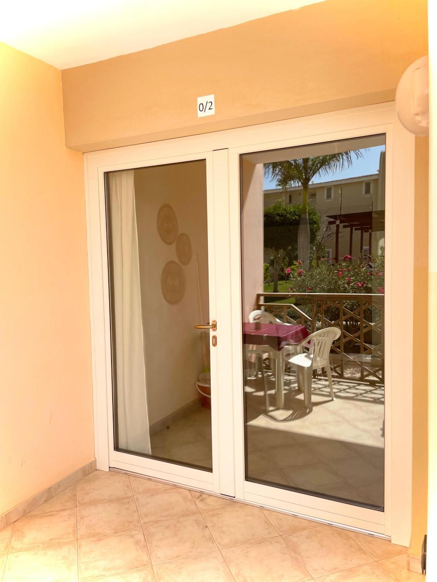 Ocean & Pool - 2 Bedroom *